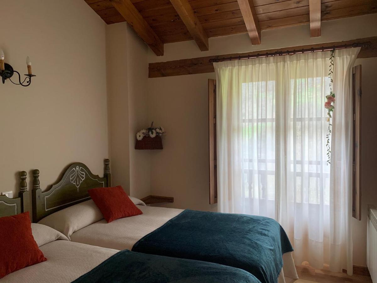 Mirador De Enterrias Hotel Exterior photo